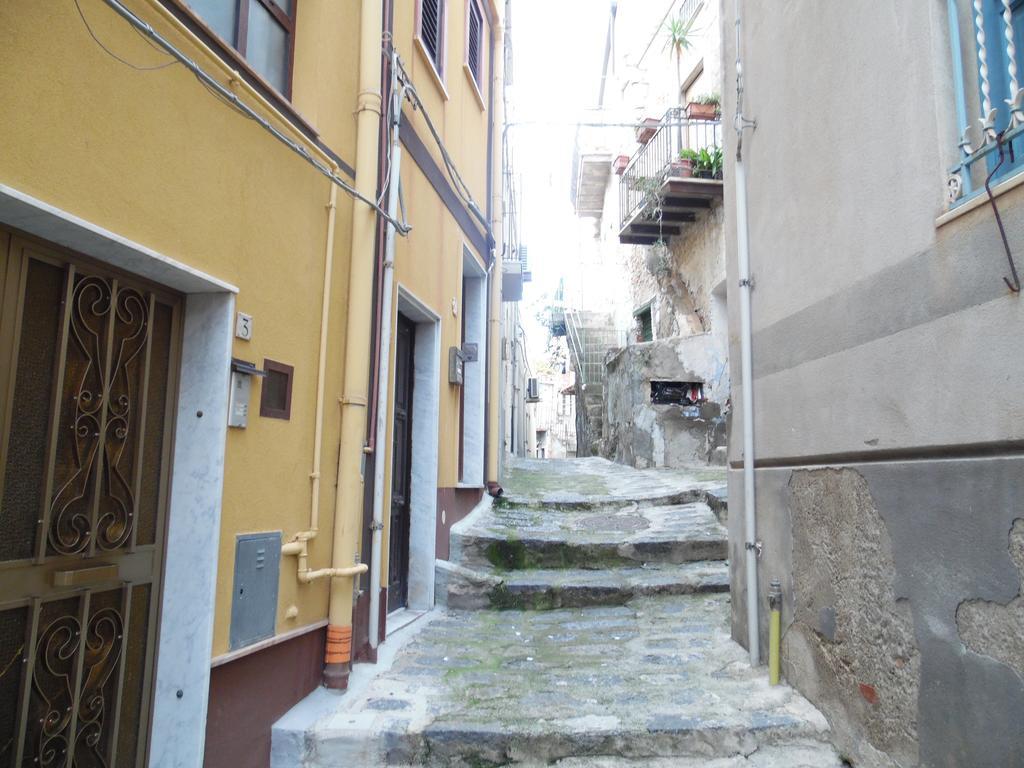 Siciliana Apartment Caronia Exterior foto